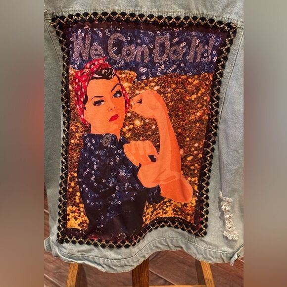 Rosie the Riveter Upcycled Light Wash Denim Embellished Button Up Jacket  Sz M - Picture 3 of 10
